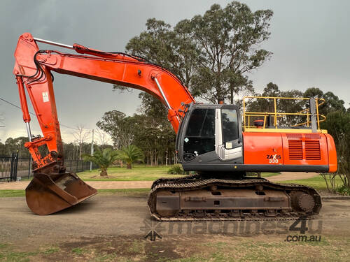 caption Hitachi ZX330 Tracked-Excav Excavator