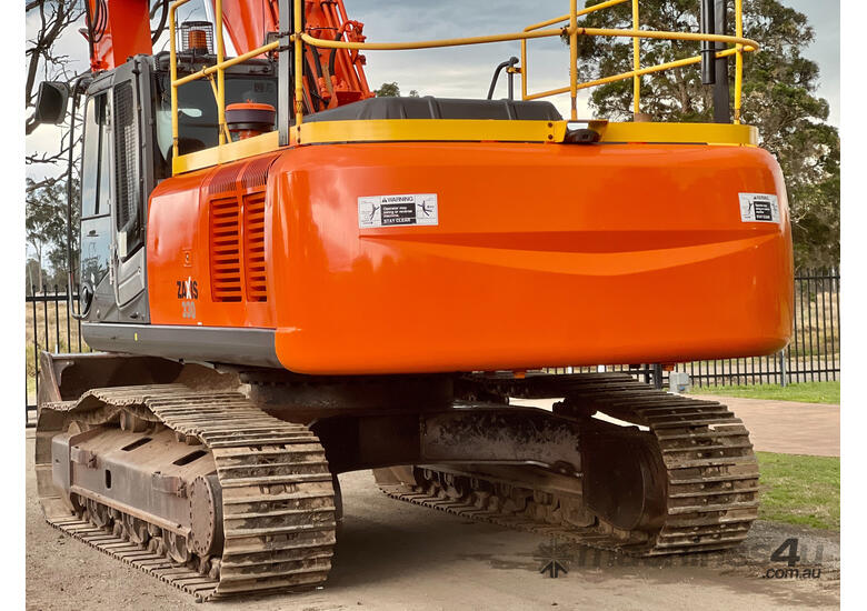 caption Hitachi ZX330 Tracked-Excav Excavator