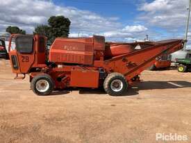 Flory Industries Self Propelled Harvester - picture2' - Click to enlarge