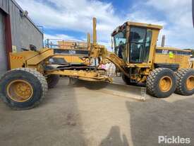 2004 Caterpillar 12H VHP Plus Articulated Grader - picture1' - Click to enlarge