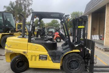 4.5 tonne Hyundai Forklift For Sale