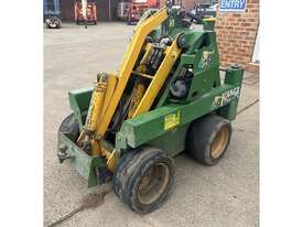 KANGA MINI LOADER SOLD WITH FORK ATTACHMENT - picture0' - Click to enlarge