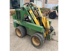 KANGA MINI LOADER SOLD WITH FORK ATTACHMENT - picture1' - Click to enlarge