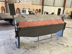 Used Pan Brake 2400mm - picture0' - Click to enlarge