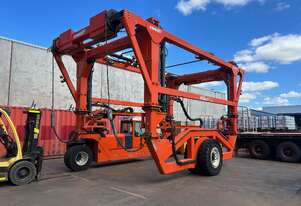 Straddle Carrier: Combilift SC3T, 2018 Model