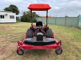 KUBOTA B3300 TRACTOR WITH SLASHER - picture1' - Click to enlarge