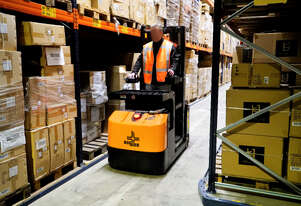 BIG JOE J1-Joey Electric Order Picker | 4.2M Lift Height