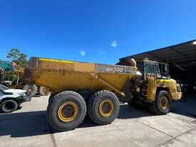 Komatsu HM300-5 Articulated Off Highway Truck - picture2' - Click to enlarge
