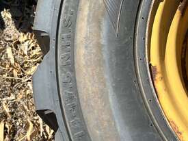 Earthmoving Tyre suit skid steer 14 17.5 - picture0' - Click to enlarge