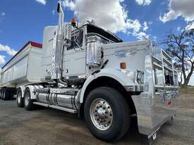 2010 WESTERN STAR 4800FX  - picture1' - Click to enlarge