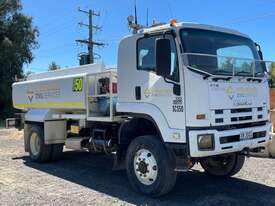 2009 Isuzu FTS 800 Fuel Tanker - picture0' - Click to enlarge