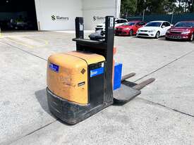 2010 BT OSE100W Electric Pallet Truck - picture1' - Click to enlarge