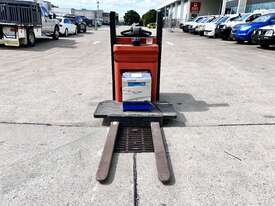 2010 BT OSE100W Electric Pallet Truck - picture2' - Click to enlarge