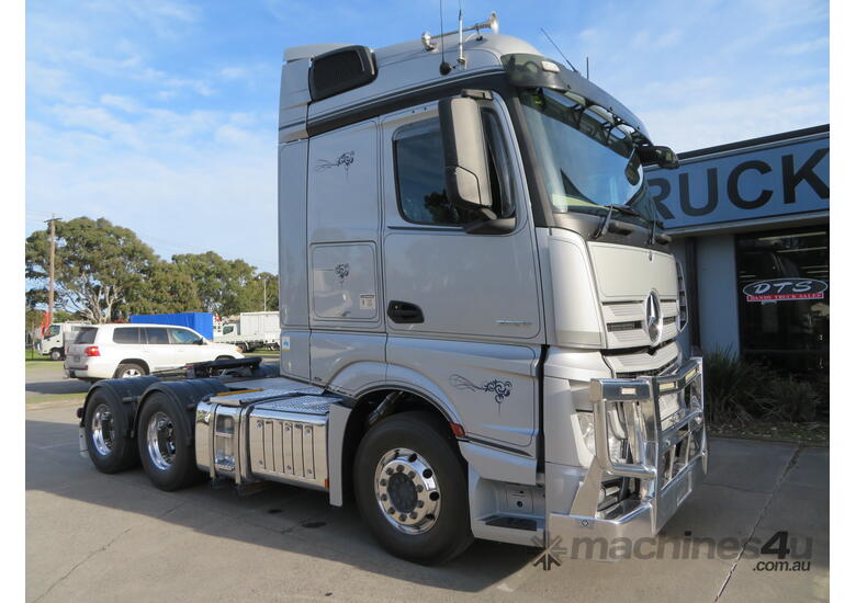caption 2017 Mercedes-Benz Actros 2658 Prime Mover – 580hp for Heavy Hauling & Long Haul Transport!