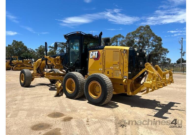 caption 2011 Caterpillar 140M2 AWD Motor Grader - 8,790 Hours!
