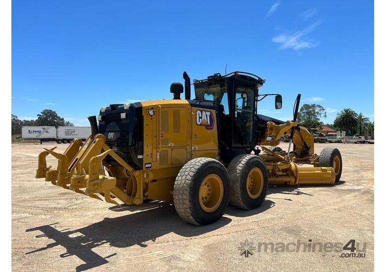 caption 2011 Caterpillar 140M2 AWD Motor Grader - 8,790 Hours!