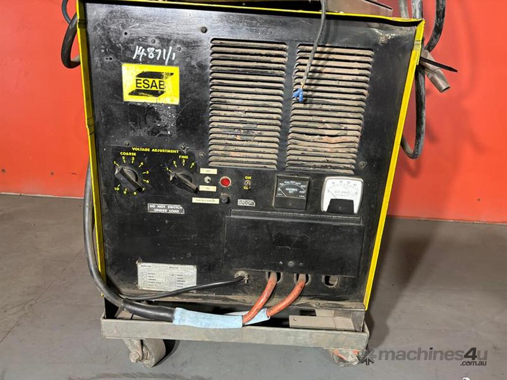Used ESAB DC600 CPT WELDER + MIG 35 WIRE FEEDER ESAB DC600 CPT WELDER MIG 35 WIRE FEEDER in