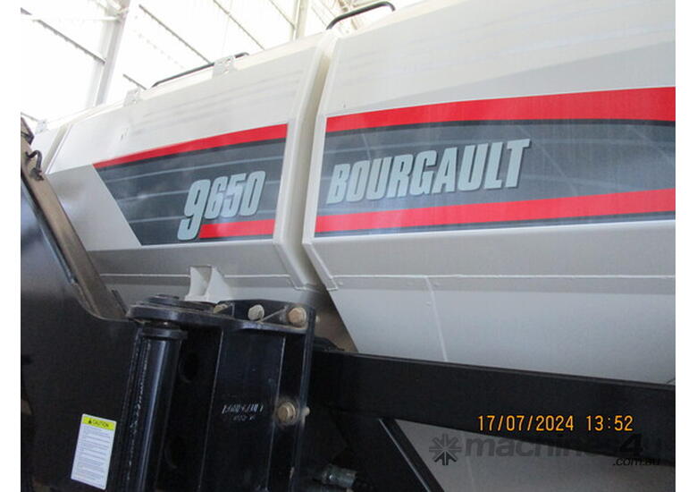 caption 2023 Bourgault 9650T Air Carts