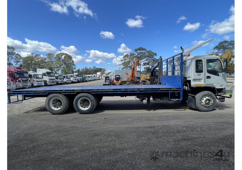 caption 2003 Isuzu F3 FVZ (6x4) Tray Truck