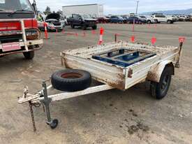 1994 Nathan Trailers Single Axle Box Trailer - picture0' - Click to enlarge