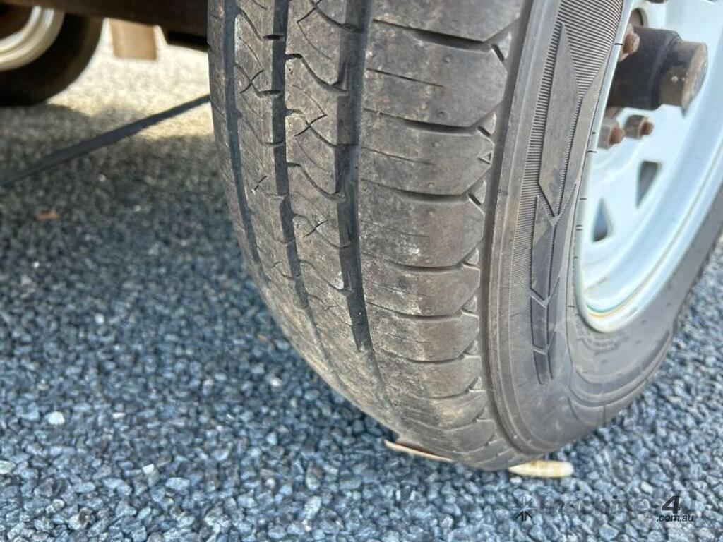 Buy Used 2011 Ventech Engineering 2011 Ventech Engineering Trailer