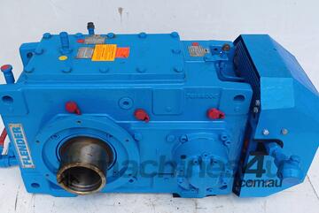 Flender 27 kW Gear box B3 DH 4 C Ratio : 12.03