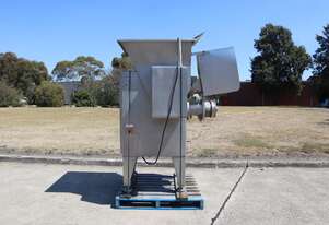 Commercial Meat Mincer Self Feeding Grinder - Wolfking SFG 400/200