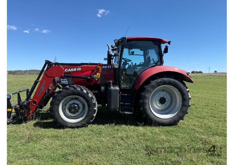 caption CASE IH MAXXUM 140 TRACTOR