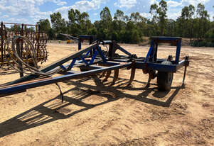 Wicks welding 9 shank Chisel Plough/Rippers Tillage Equip Wicks welding 9 shank Chisel Plough/Rippers Tillage Equip