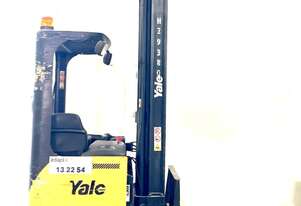 Yale 1.6T battery electric sit-down reach truc