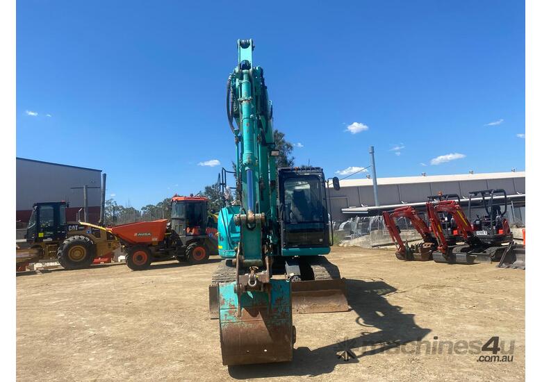 caption 2016 Kobelco Sk135sr-3