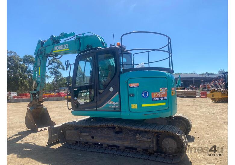 caption 2016 Kobelco Sk135sr-3