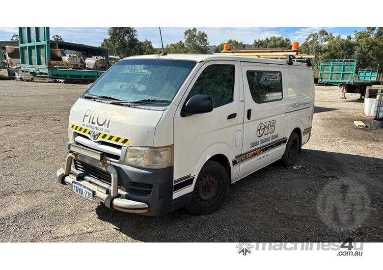 Toyota Hiace 200 SER