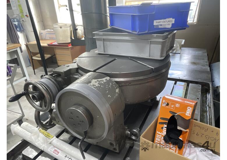 caption Kolb Jig Borer & Cometa Cylindrical Grinder
