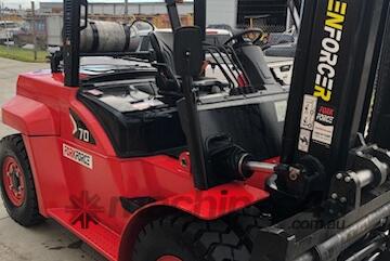 Near New 7tne Hangcha Forklift with only 92hrs!!!