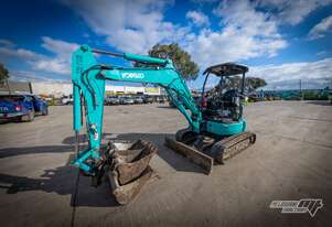 Kobelco   SK35SR-6 EXCAVATOR