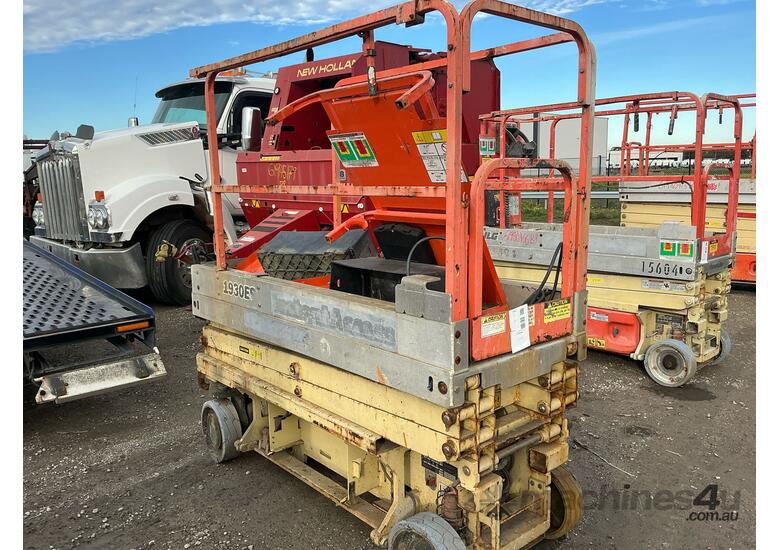 caption 2008 JLG 1930ES Scissor Lift
