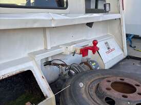 2006 Isuzu FSR 700 Long Tilt Tray - picture0' - Click to enlarge