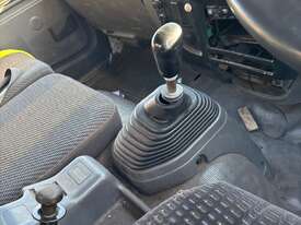 2006 Isuzu FSR 700 Long Tilt Tray - picture2' - Click to enlarge