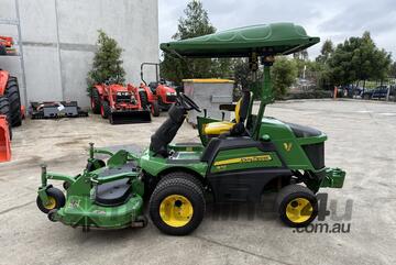 John Deere 1570 TerrainCut Front Mower