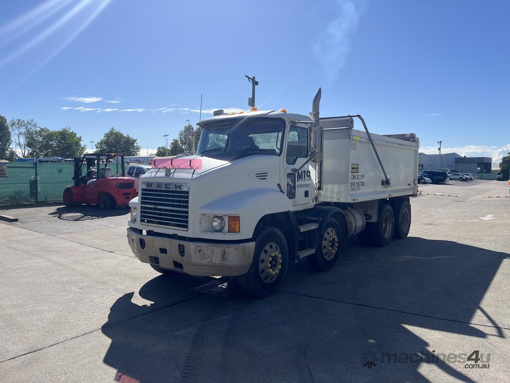 Buy Used Mack 2006 Mack Metro-Liner 8x4 Tipper Trucks (1157358)
