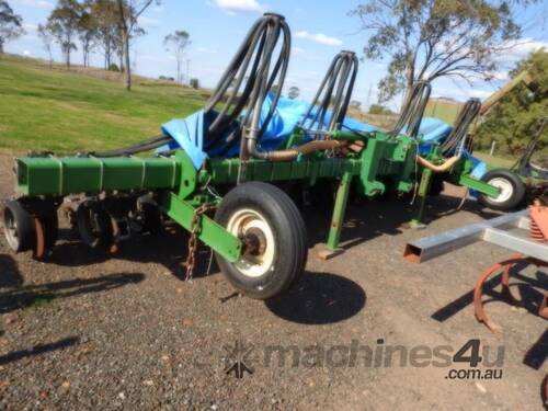 Norseman Rowcrop Planter