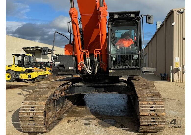 2017 Hitachi ZX490LCH-5 Excavator
