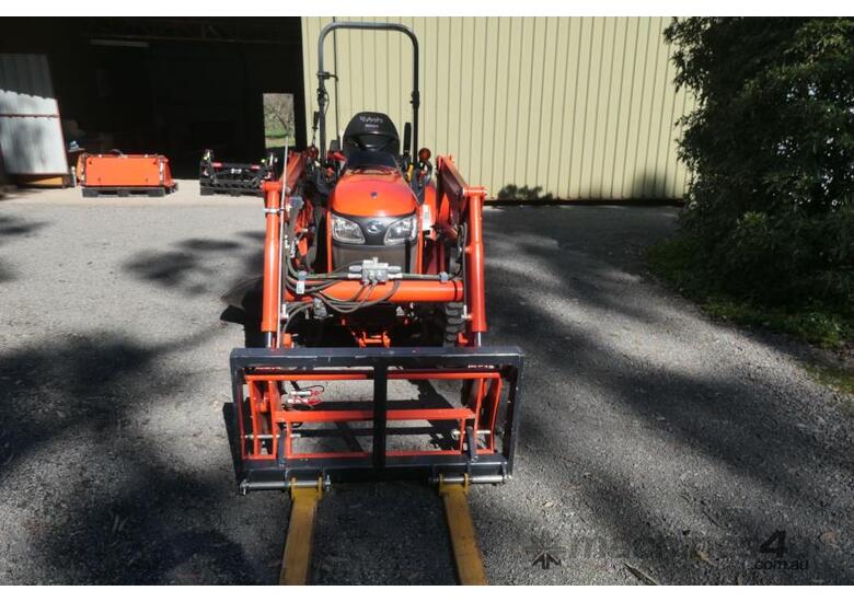 Kubota tractor & Implements