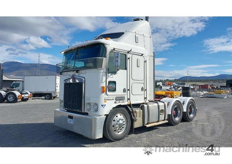Kenworth K104