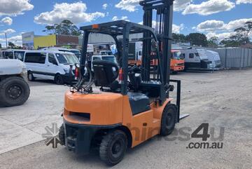 Dalian   CPQD20FA Forklift Dalian   CPQD20FA Forklift