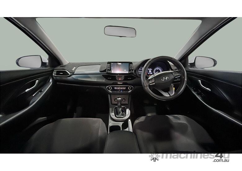 caption 2017 Hyundai i30 Active Diesel  (Ex Corporate Fleet)