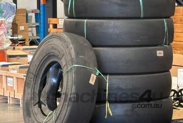 Tyres - CAMSO Hauler. Unused x 27 HAULER-LT 10.00-20   Old Stock