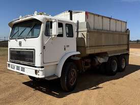 INTERNATIONAL ACCO 2150B - picture0' - Click to enlarge