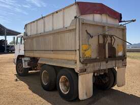 INTERNATIONAL ACCO 2150B - picture2' - Click to enlarge